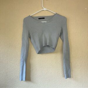 Brandy Melville Gray Ribbed Long Sleeve Crop Top